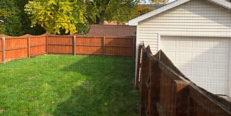 1207_belmar_place_16 Yard