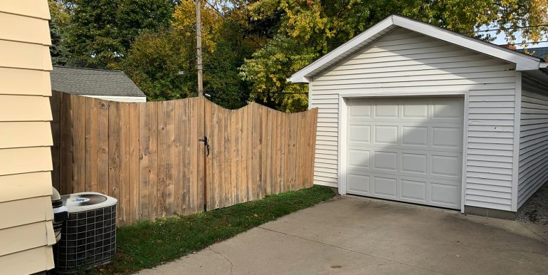 1207_belmar_place_19 Garage