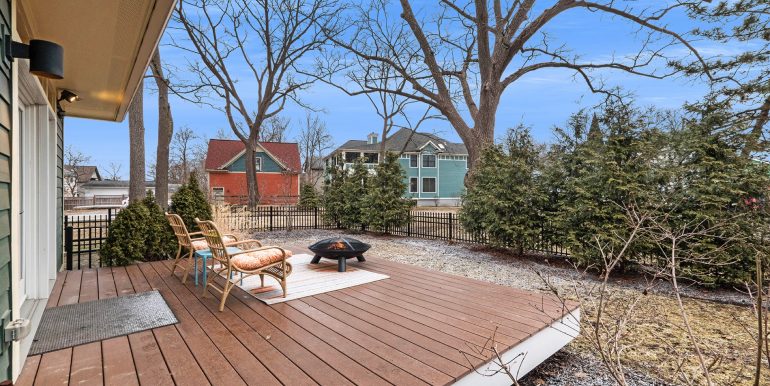 548Nmain_4 Back Deck